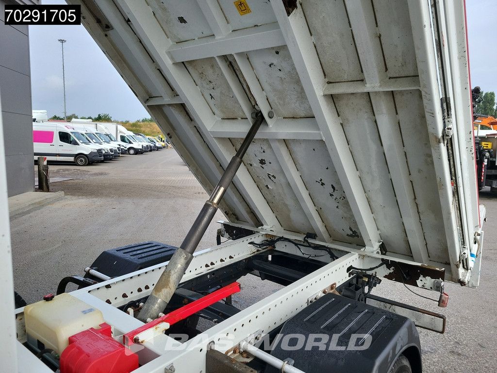 Iveco Daily 35C16 Open Laadbak met Kraan Dubbellucht 3,5t Trekhaak Airco Cruise Camera Euro6 Pritsche Pickup Open Box Crane Kran Kranwagen 2m3 A/C Towbar Cruise control