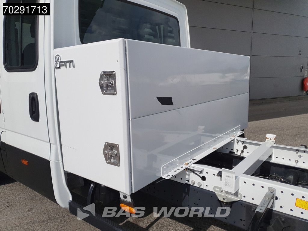 Iveco Daily 35C16 Open Laadbak met Kist Dubbel Cabine Dubbellucht 3,5t Trekhaak Airco Cruise Euro6 Pritsche Pickup Open Box 2m3 Airco Trekhaak Cruise control