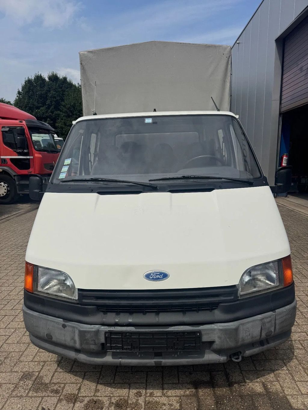 Ford TRANSIT **ESSENCE-PETROL**