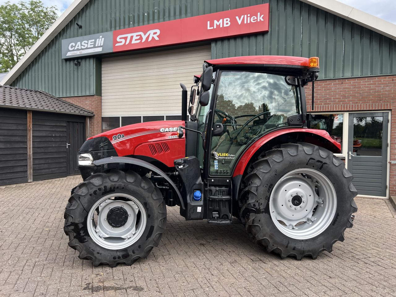 Case IH Farmall A90
