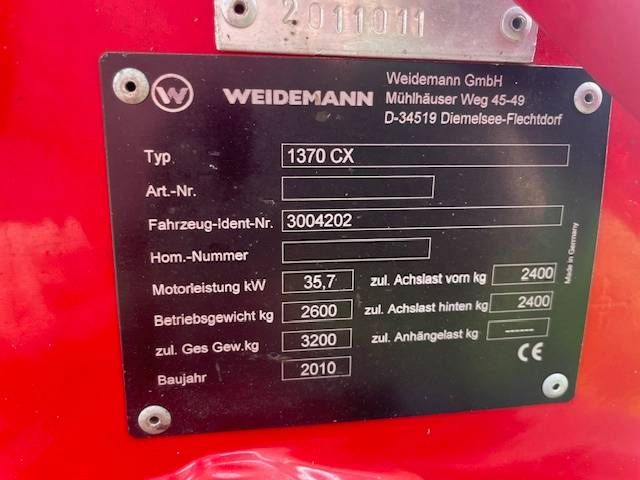 Weidemann 1370CX50 (giant schaffer weidemann)