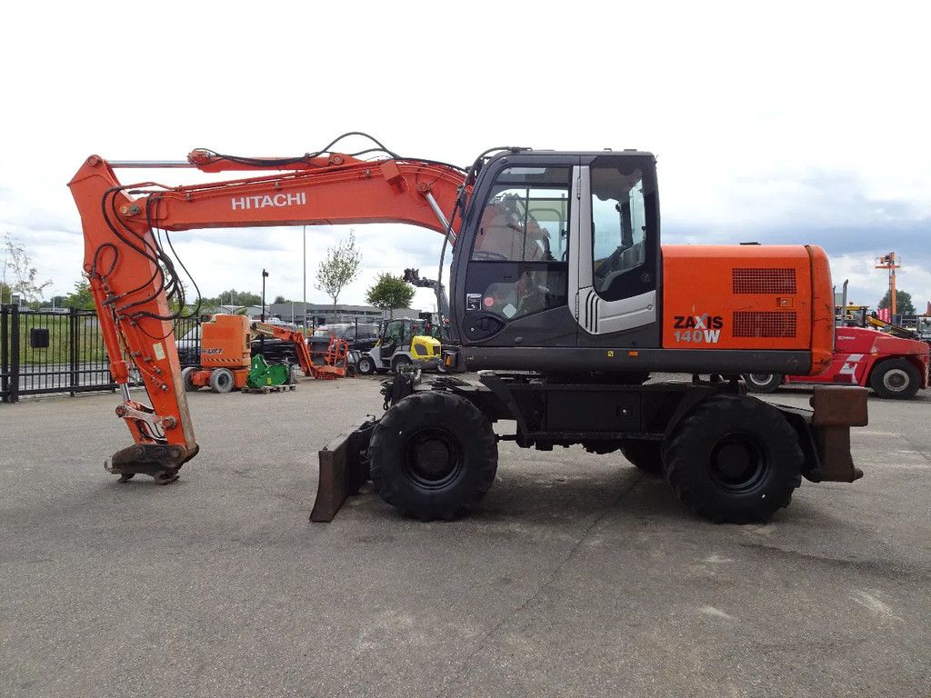 Hitachi ZX140W-3