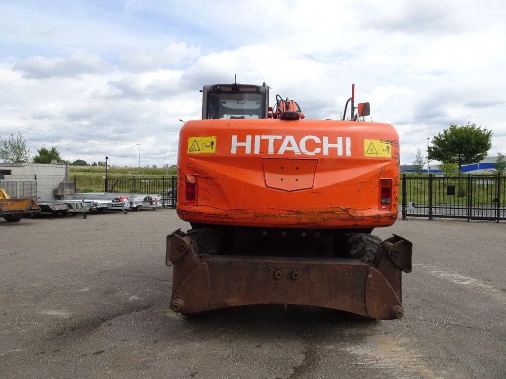 Hitachi ZX140W-3