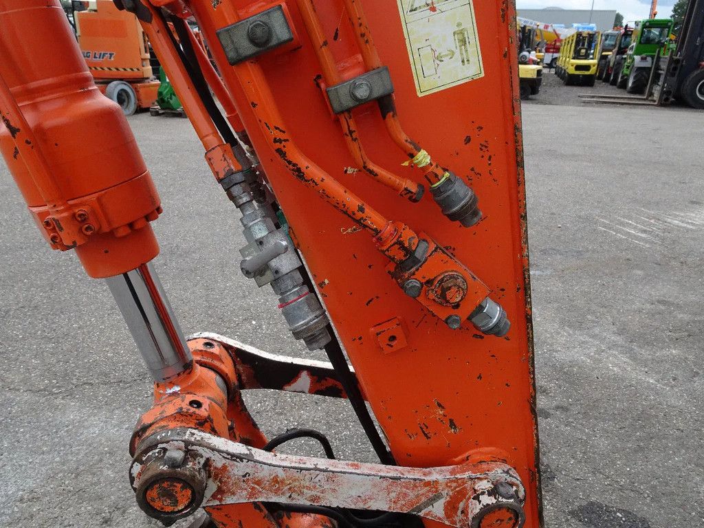 Hitachi ZX140W-3
