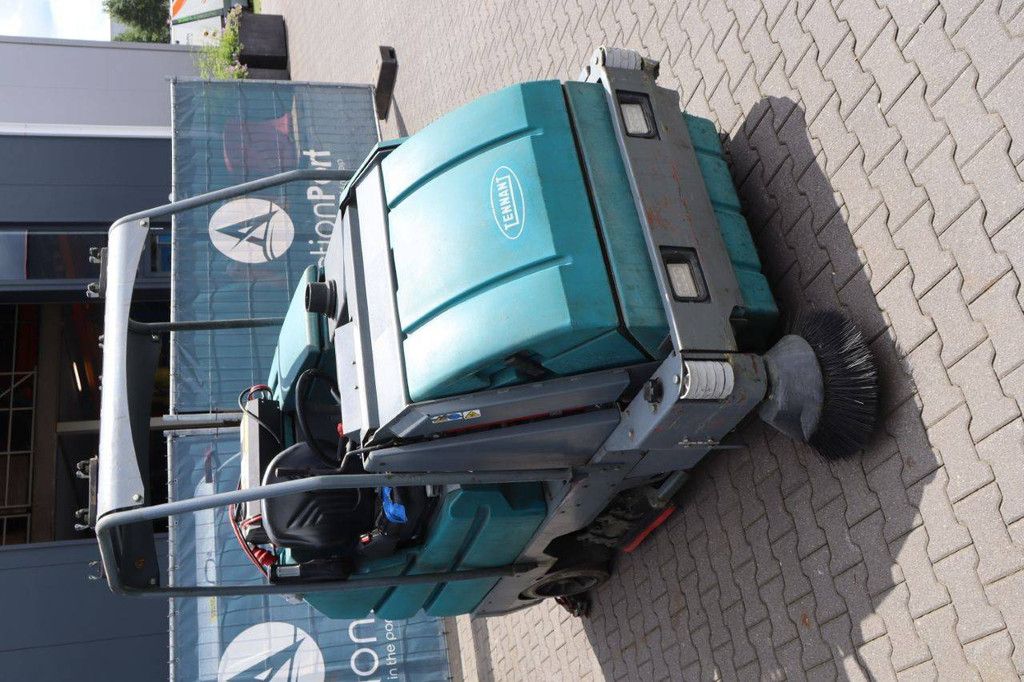 Schrobmachine Tennant 8300 Elektrisch 2014