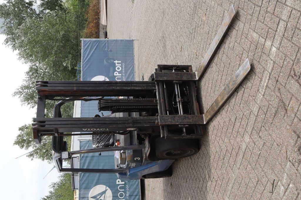 Heftruck Toyota 02-8FDF30 Diesel 3000kg 2012
