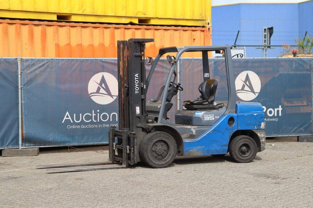 Heftruck Toyota 02-8FDF30 Diesel 3000kg 2012