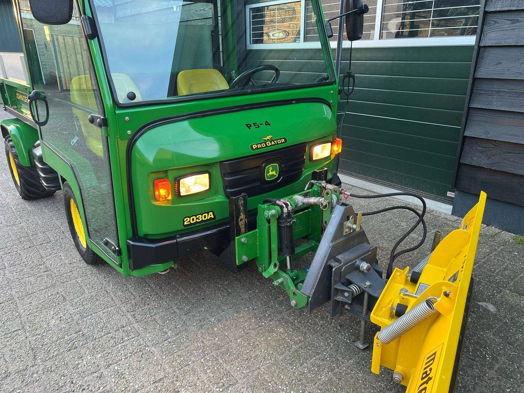 Gator John Deere 2030A Diesel 2007