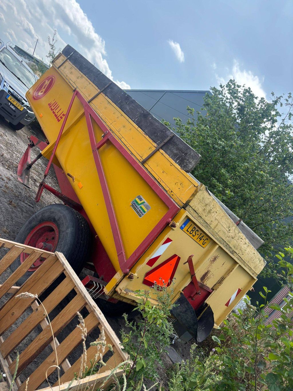 Agricultural tipper Mullie E 7 1984
