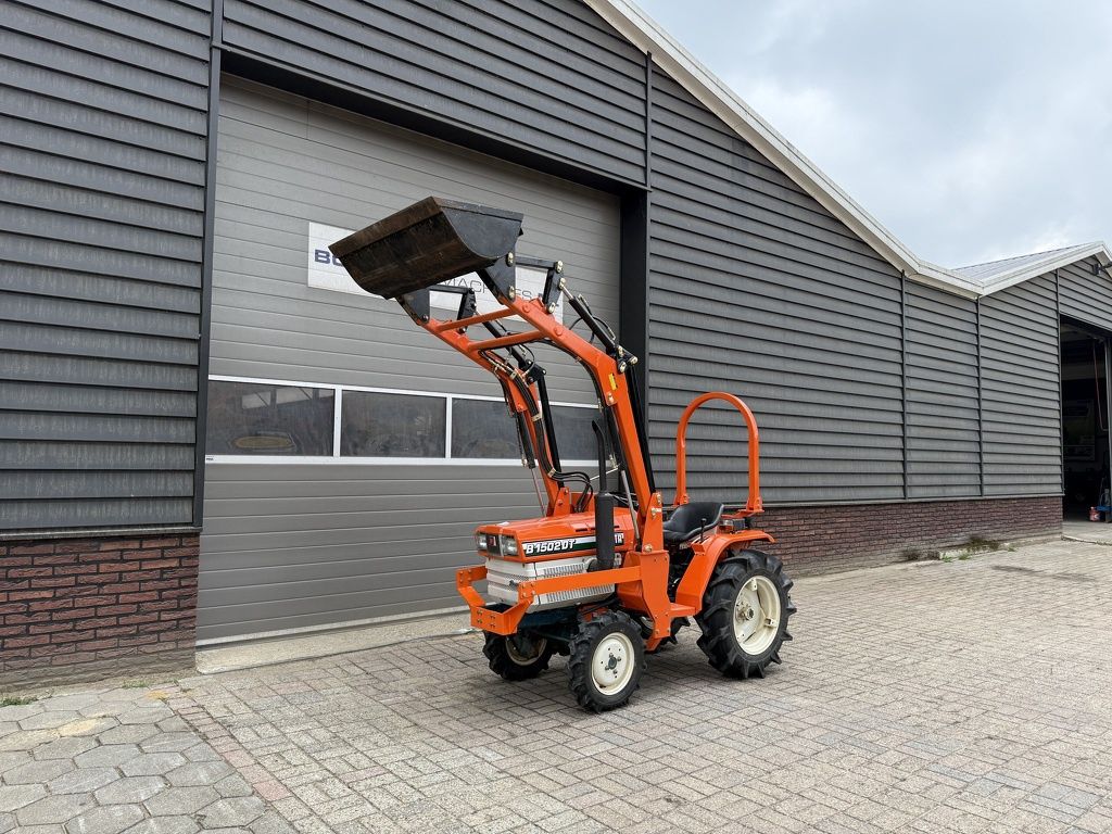 Kubota B1502 DT 4WD 18 PK minitractor + voorlader