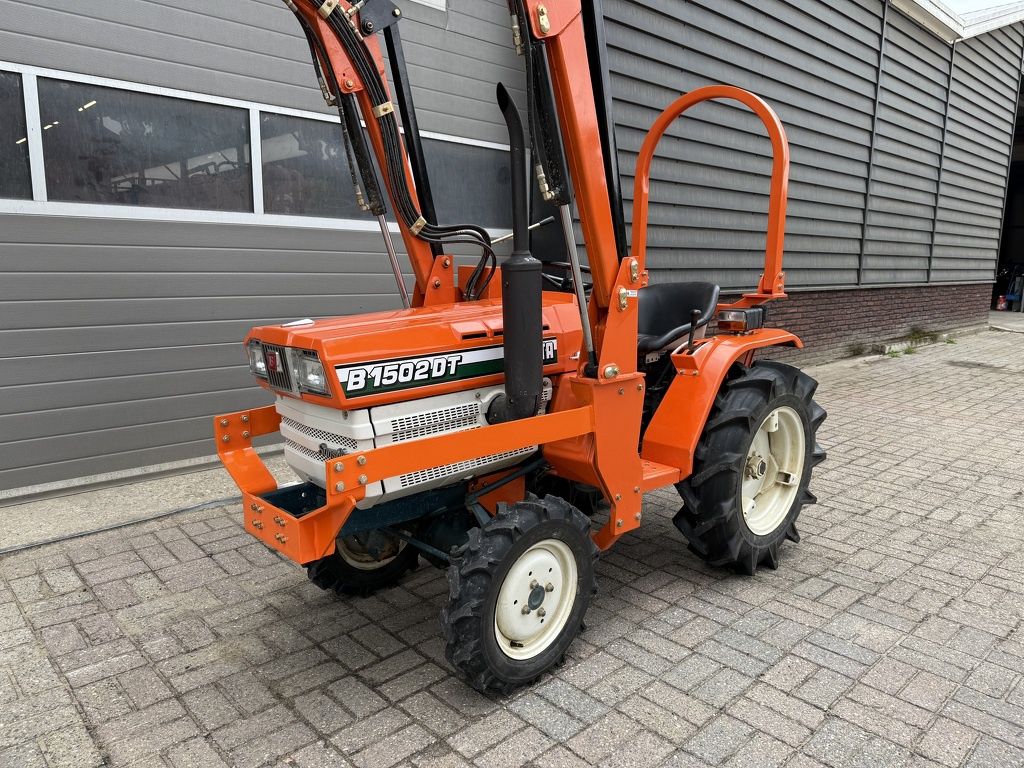 Kubota B1502 DT 4WD 18 PK minitractor + voorlader