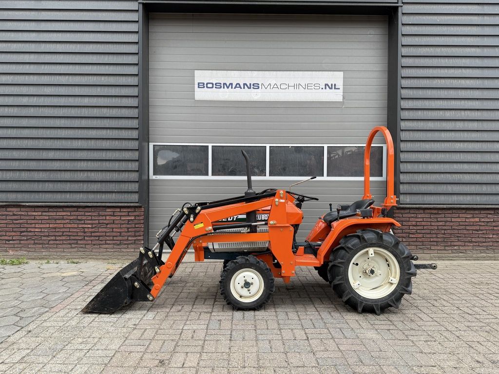 Kubota B1502 DT 4WD 18 PK minitractor + voorlader