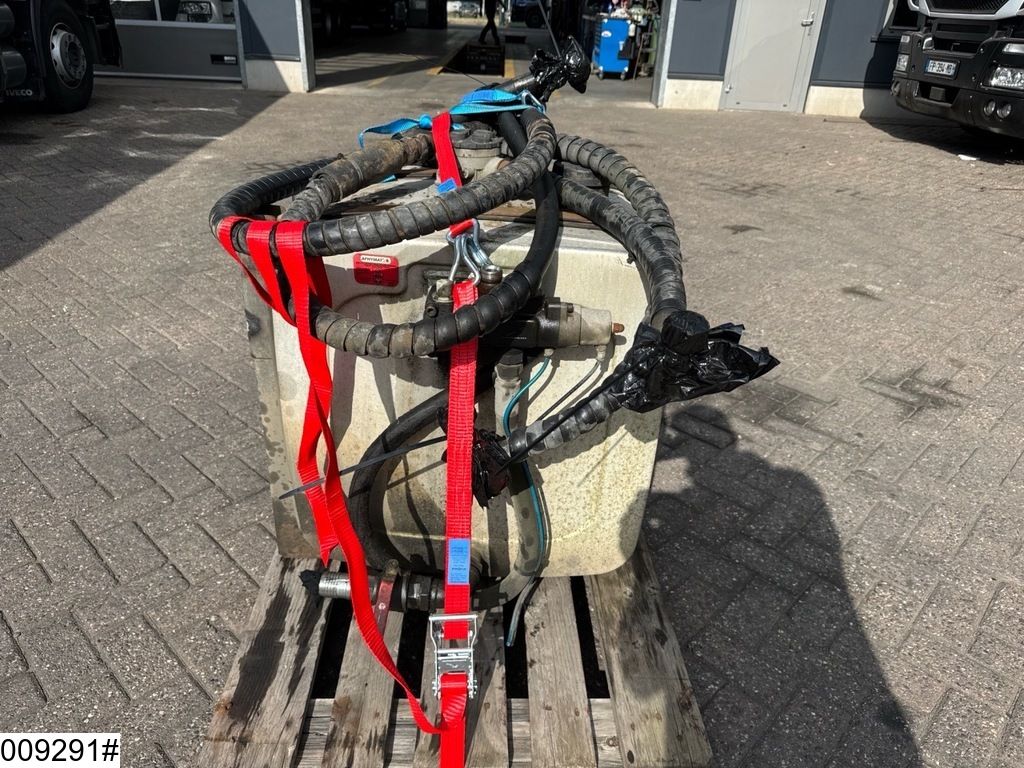 Universeel Pump, tank and hydraulic hoses