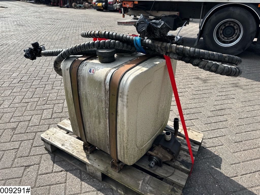 Universeel Pump, tank and hydraulic hoses