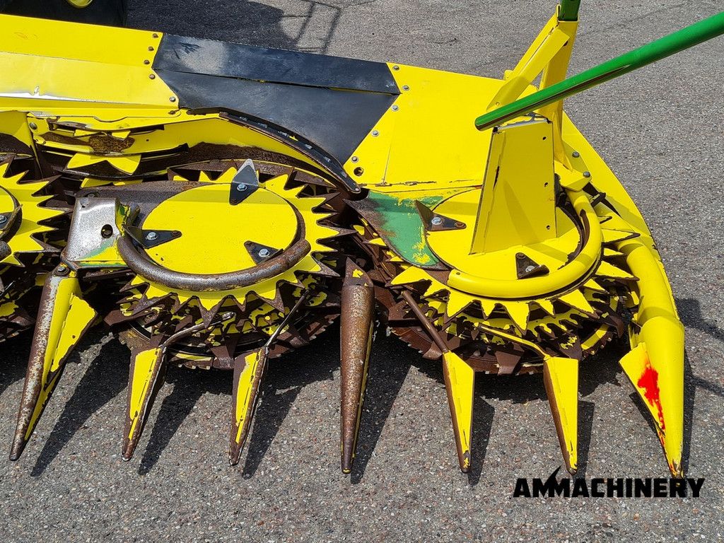 Kemper 375 Plus fits JD rotary corn header
