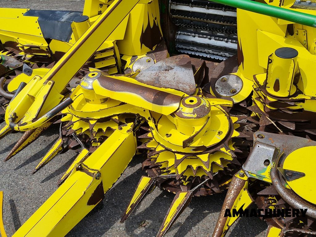 Kemper 375 Plus fits JD rotary corn header