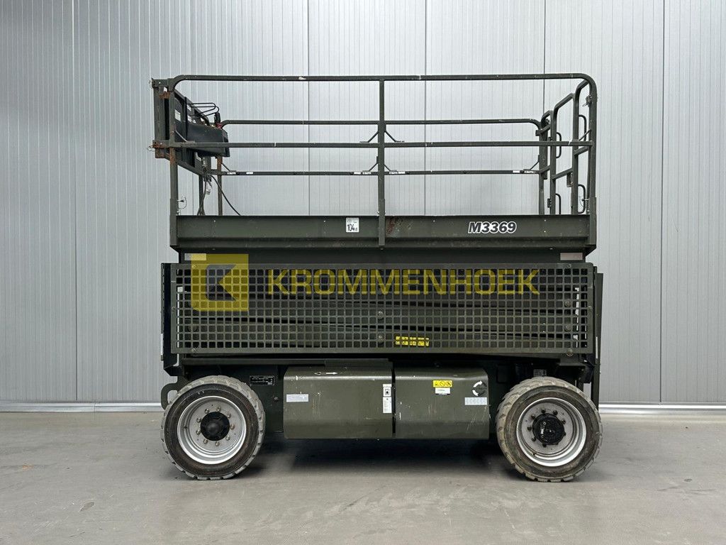 JLG M 3369 KH9528