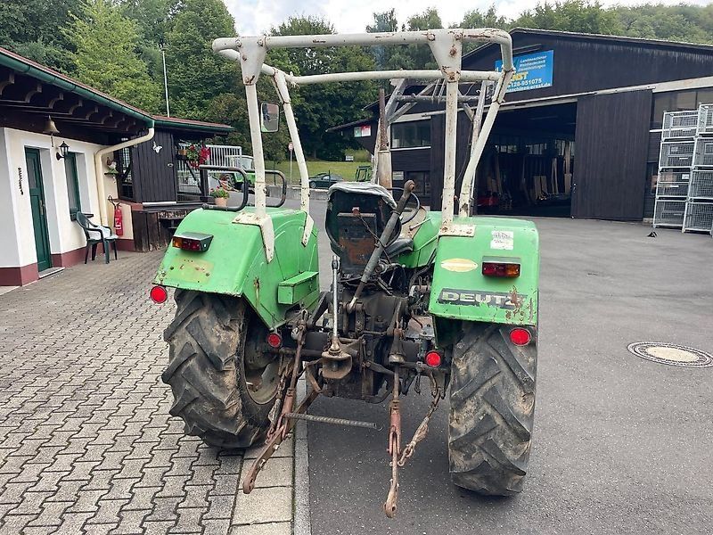 Deutz-Fahr 5506 s mit Frontlader und TÜV