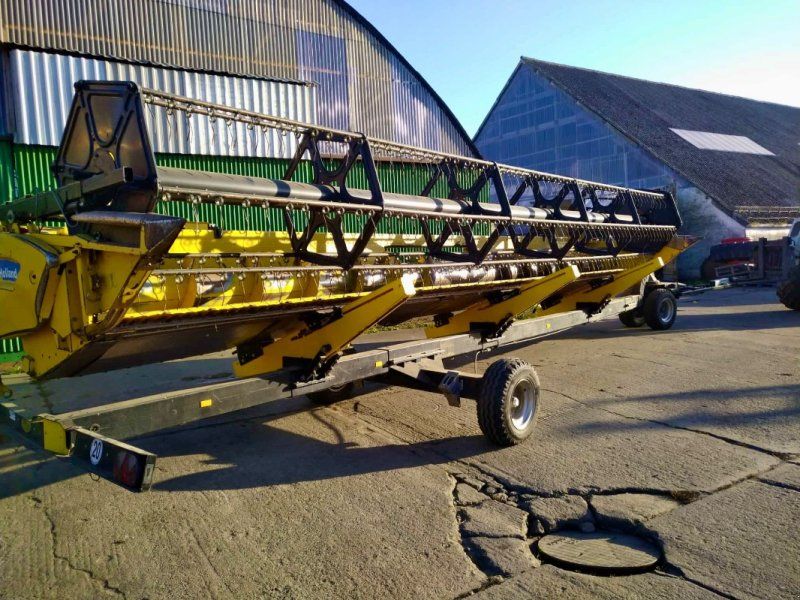 New Holland 30 V mit Wagen
