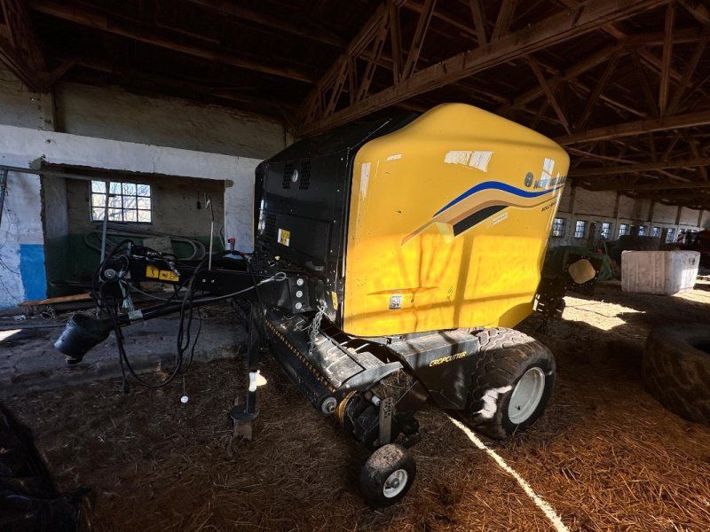 New Holland BR 6090 / Roll-Bar 125