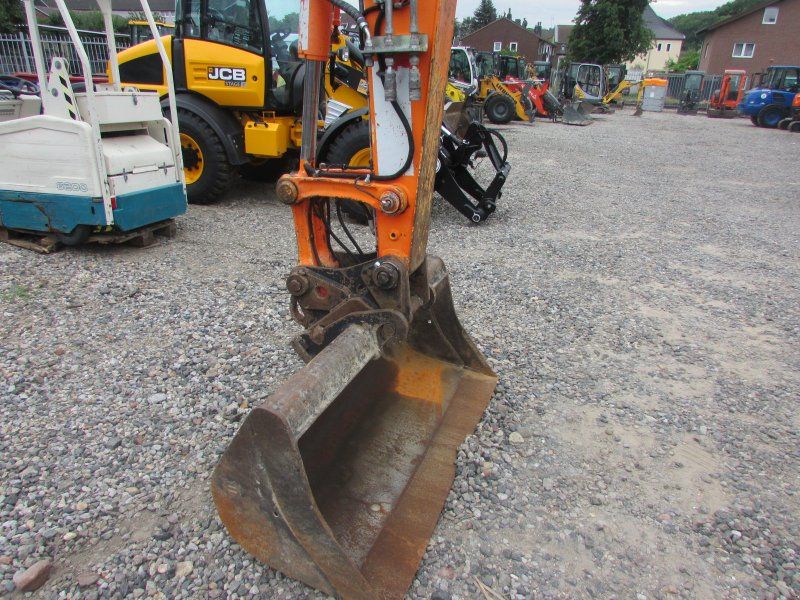 Komatsu PW 98 MR-8