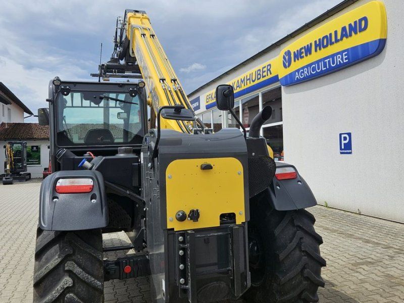 New Holland TH 7.42 Plus