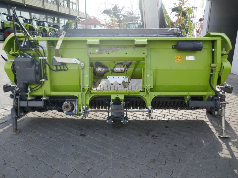 Claas PICK UP 300 Profi I36