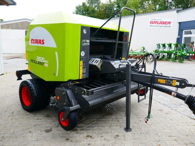 Claas Rollant 355 RC