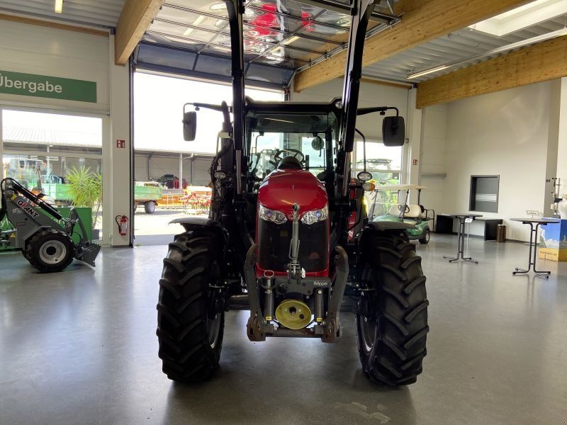 Massey Ferguson 6713 ESSENTIAL
