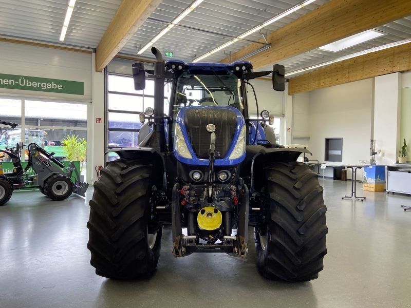New Holland T7.275