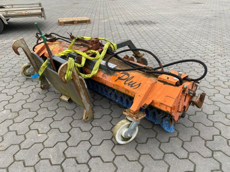 Tuchel Plus P1 260 HS 560 JCB Aufnahme