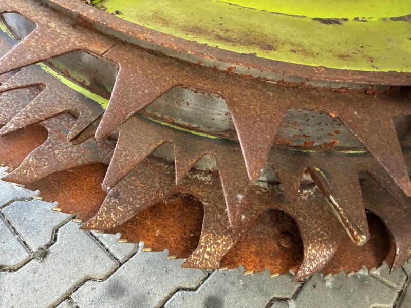 Claas Orbis 750
