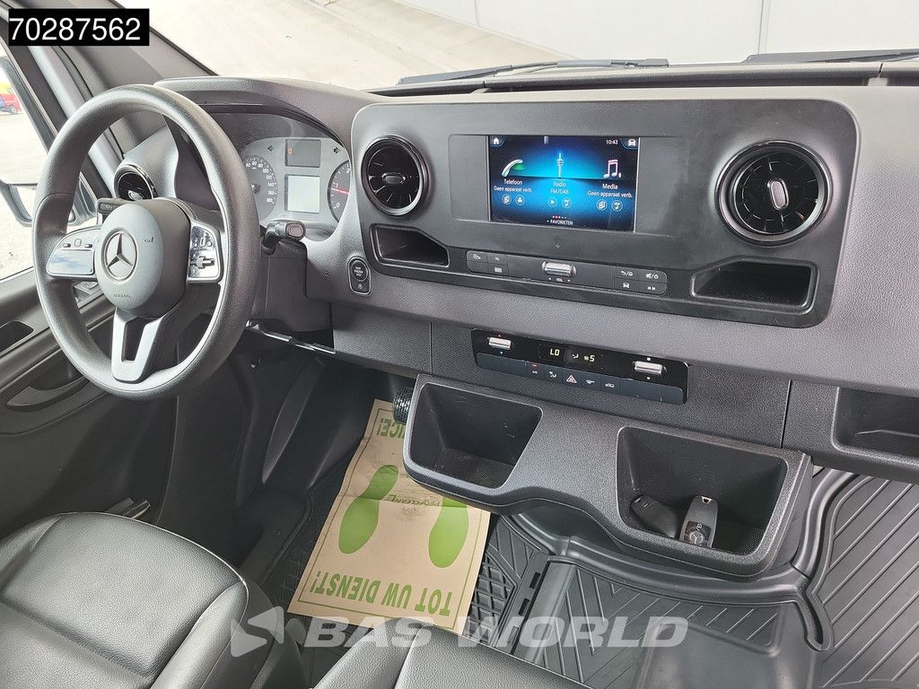 Mercedes Sprinter 317 CDI Automaat L3H2 3500KG 170PK Airco Cruise Camera Parkeersensoren MBUX CarPlay Euro6 L3 16m3 Airco Trekhaak