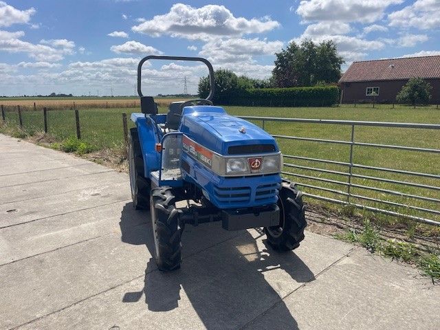 Iseki TGS 25 DT Geas