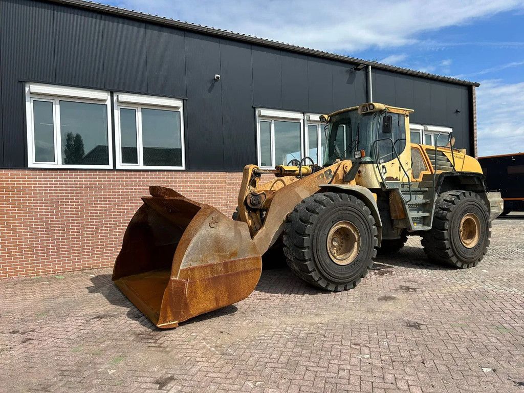 Liebherr L580