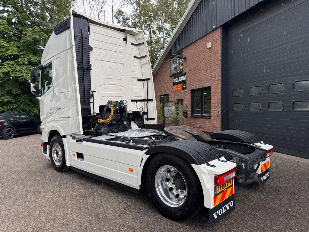 Volvo FH 500 Globetrotter XL 2X tank Standairco, Alcoa, Leer, NL Truck Full spec, top condition