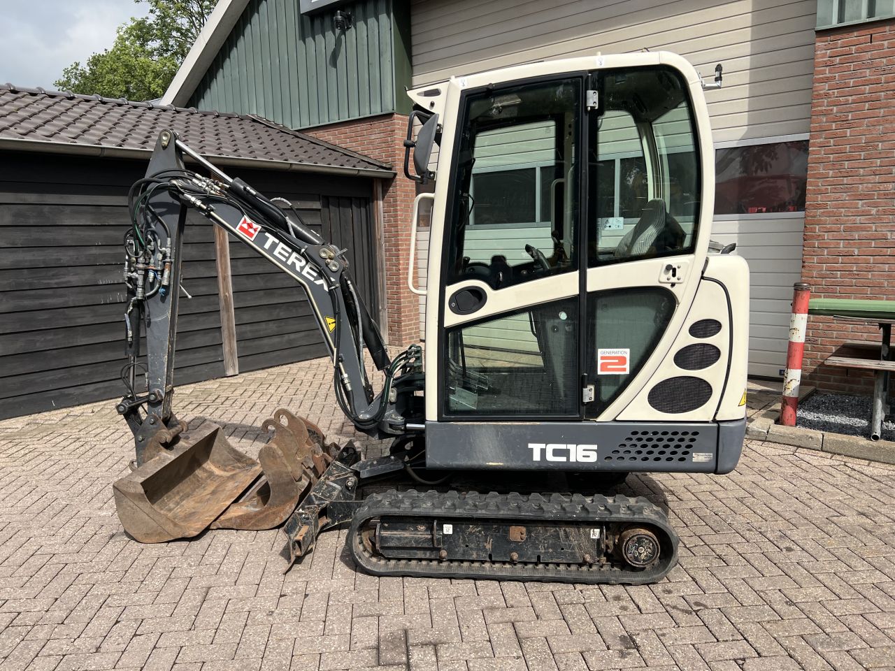 Terex TC16 minigraver