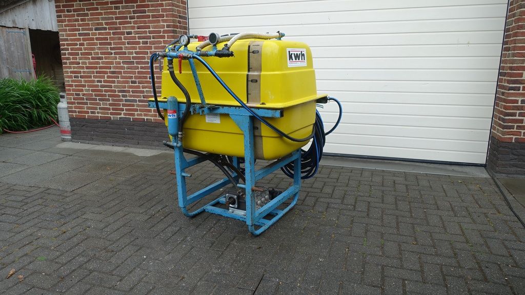 KWH veldspuit vatspuit 400 Liter
