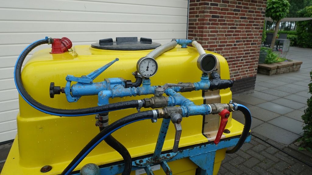 KWH veldspuit vatspuit 400 Liter