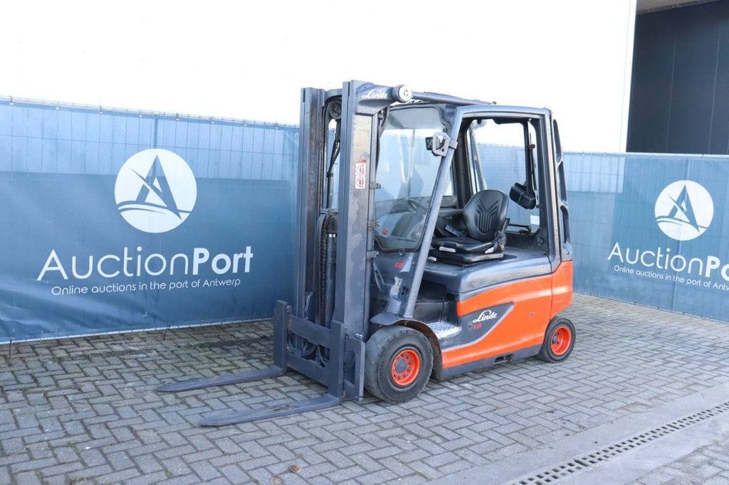 Heftruck Linde E25L-01 Elektrisch 2500kg 4.7m 2014