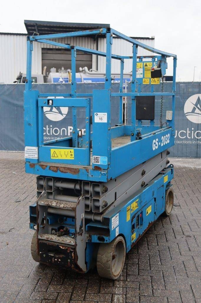 Genie GS-2032 Electric Scissor Lift 8.1m 2016