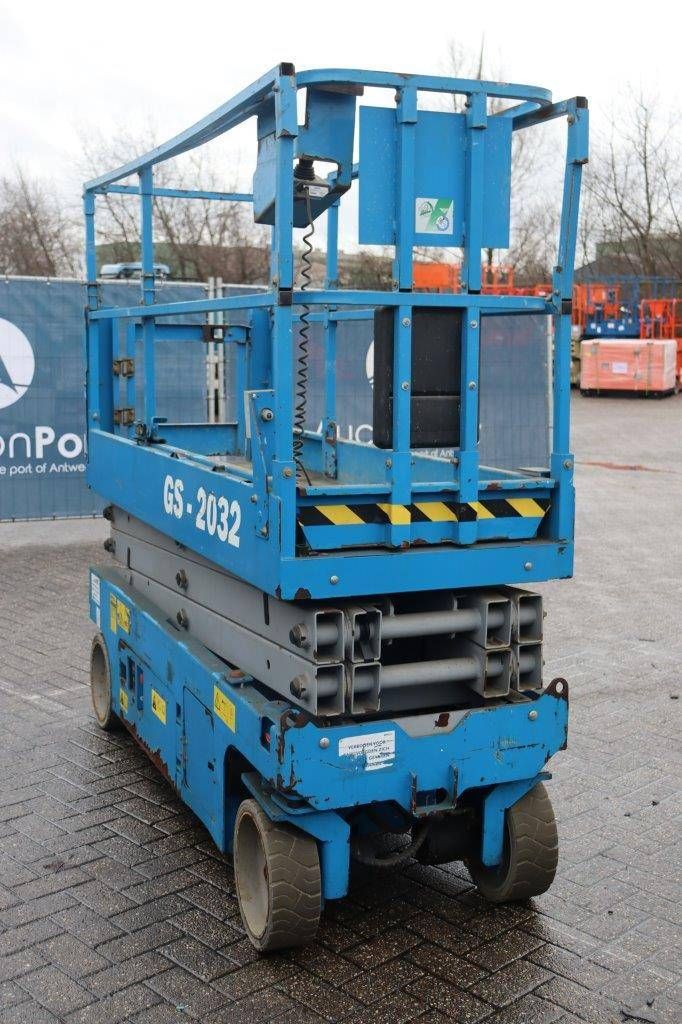 Genie GS-2032 Electric Scissor Lift 8.1m 2016