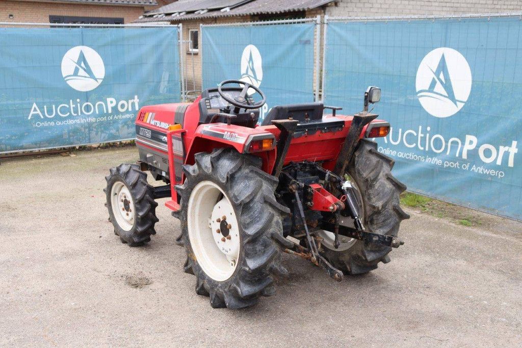 Minitraktor Mitsubishi MT25 Diesel 25 PS