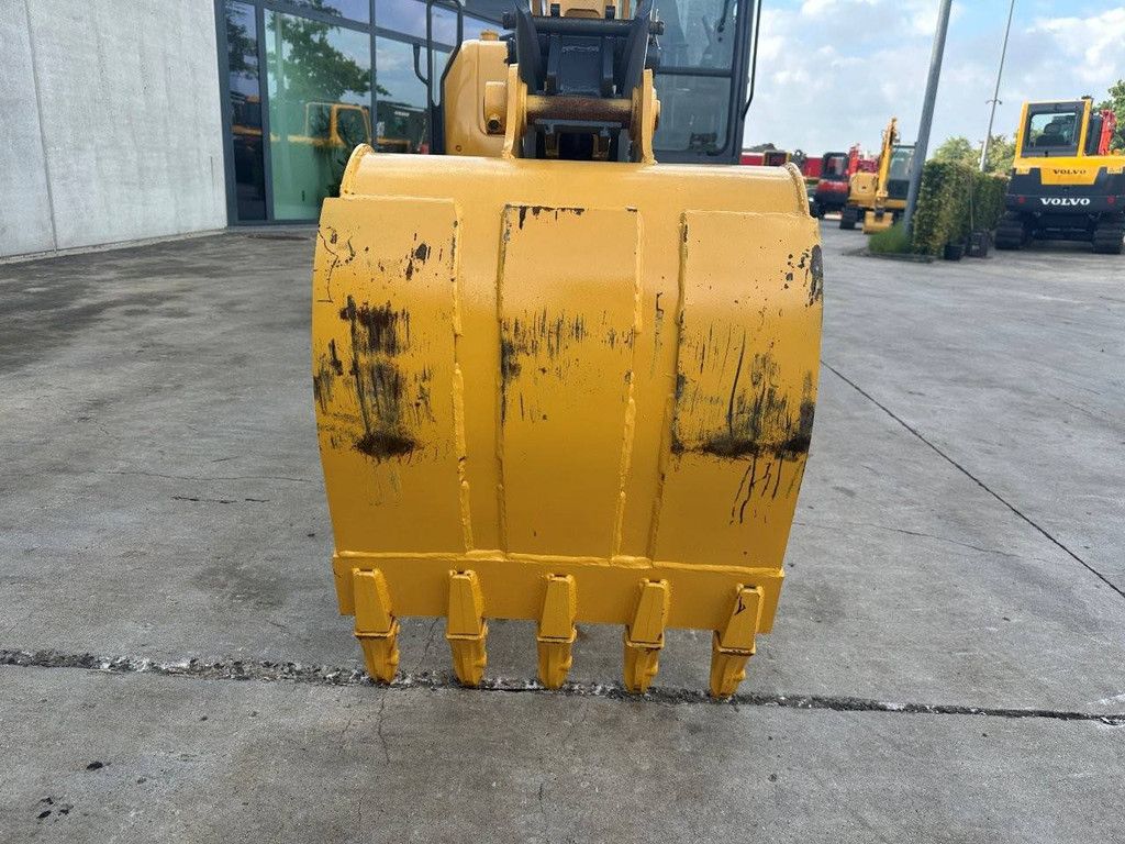 Rupsgraafmachine Komatsu PC56-7 Diesel 2012