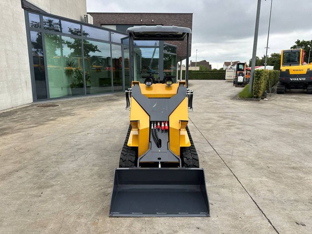 Skid Steer Loader Bisontek BT360 Petrol 2025 New