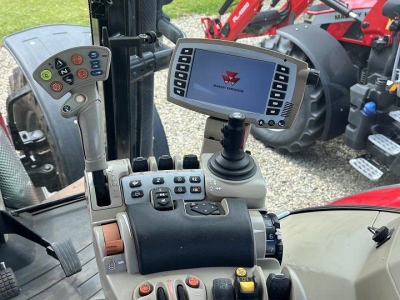 Massey Ferguson 8737 CLUSIVE
