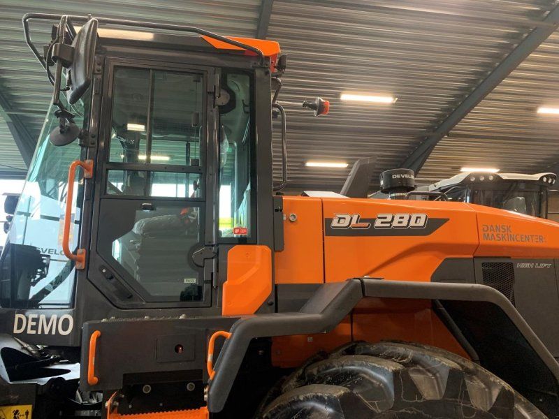 Develon DL280-7