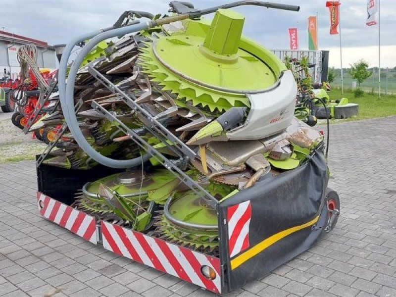 Claas ORBIS 900