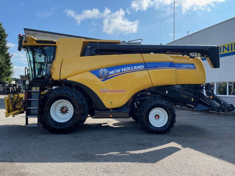 New Holland CX 7.90