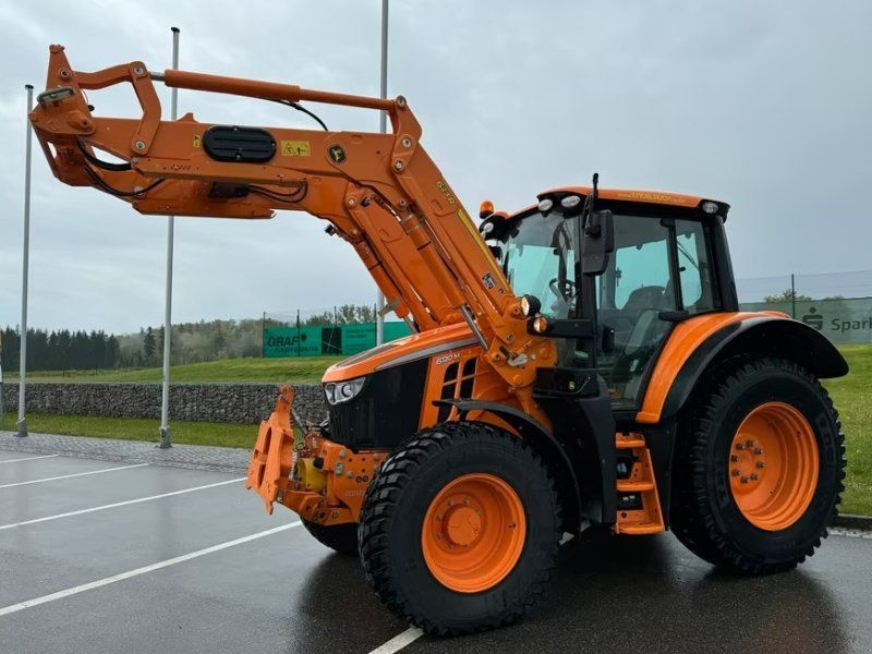 John Deere 6120M